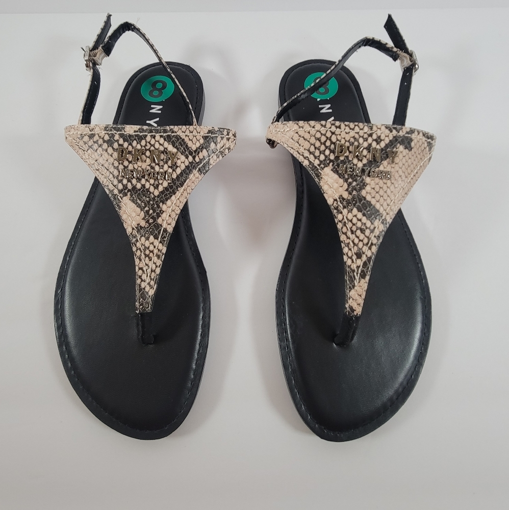 DKNY Sherry Slingback Thing Sandals in Black